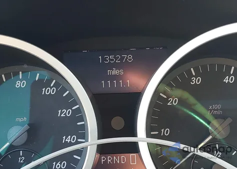 2005 Mercedes-Benz Slk 350 z USA, uszkodzony, nr VIN WDBWK56F85F044604